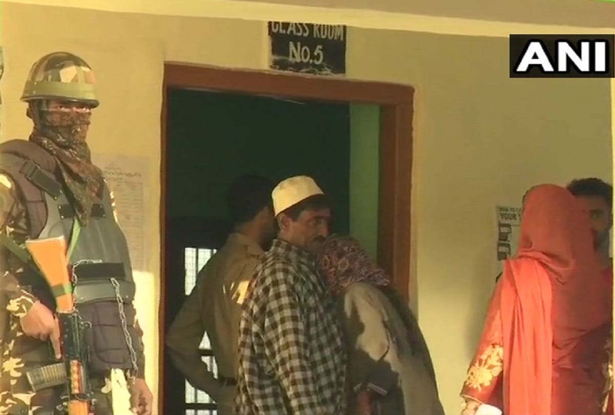 lok sabha elections 2019 Voting in Anantnag today