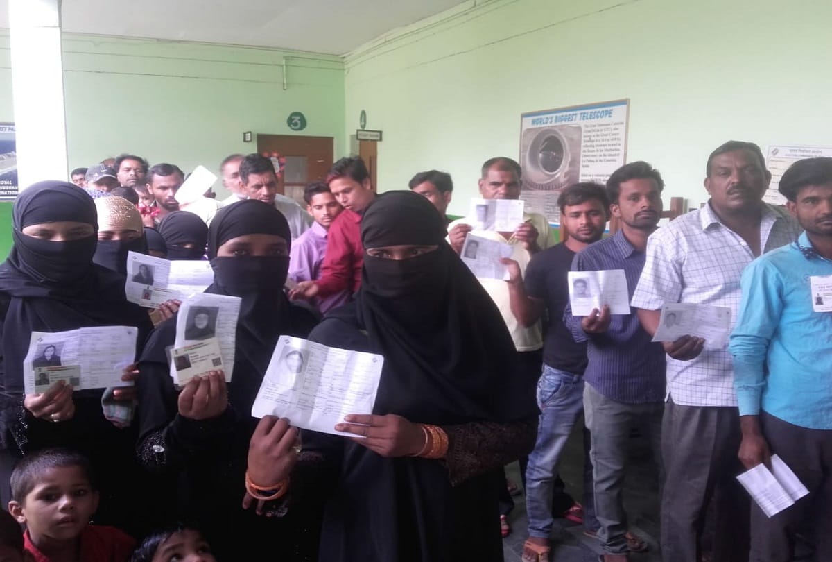 lok sabha elections 2019: third phase of election in uttar pradesh in 10 constituency, Live update