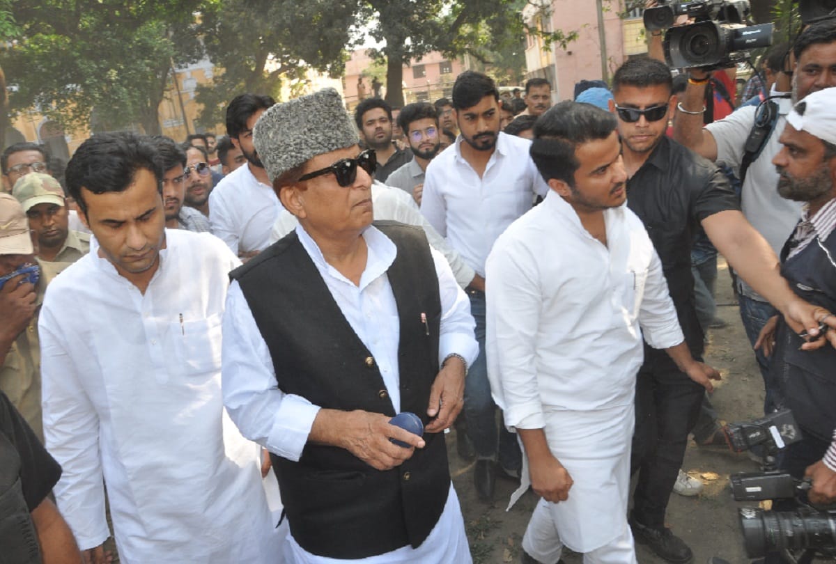 Azam khan says I am thinking of resigning from Lok Sabha