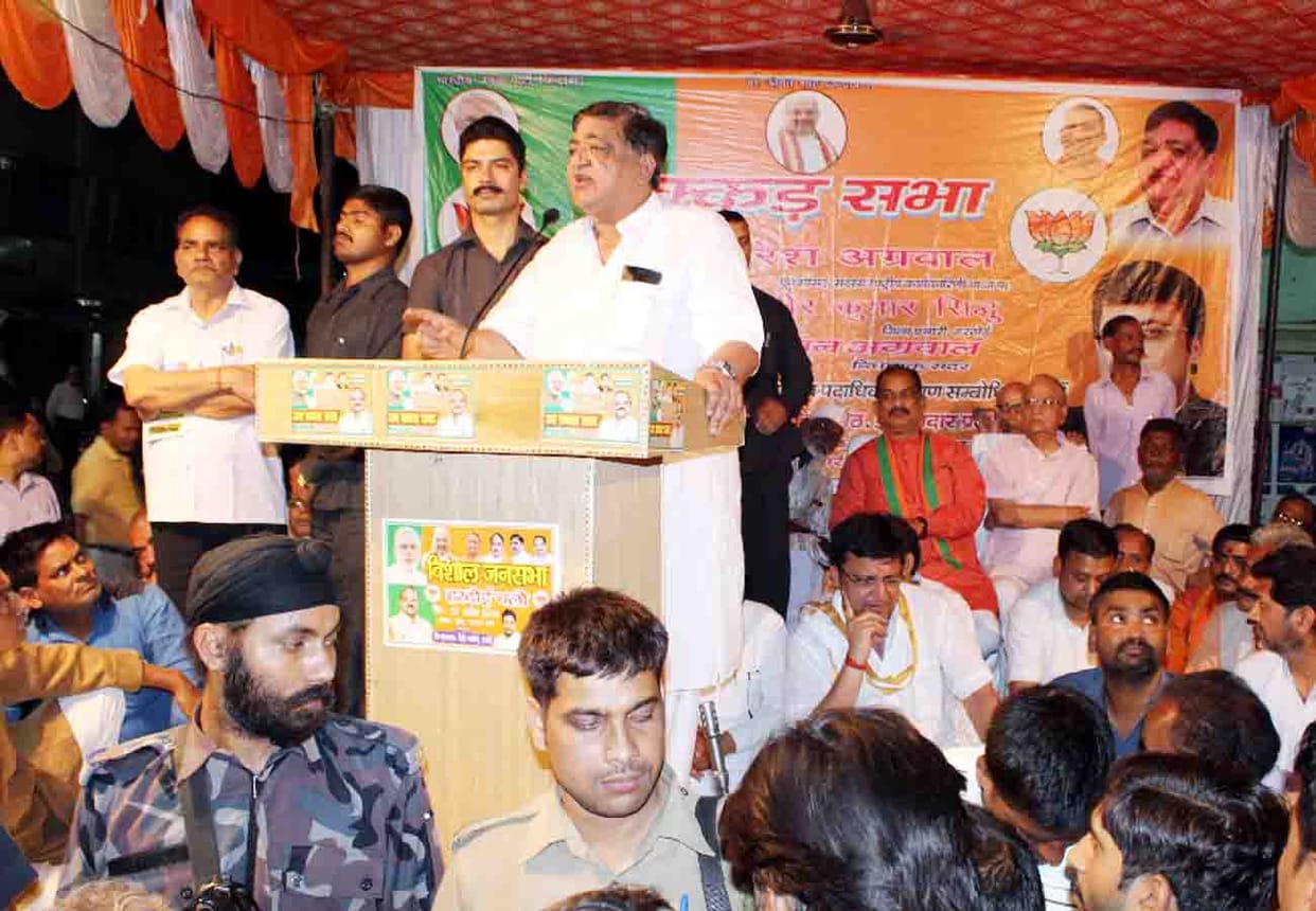 naresh agarwal targets akhilesh yadav lok sabha election 2019