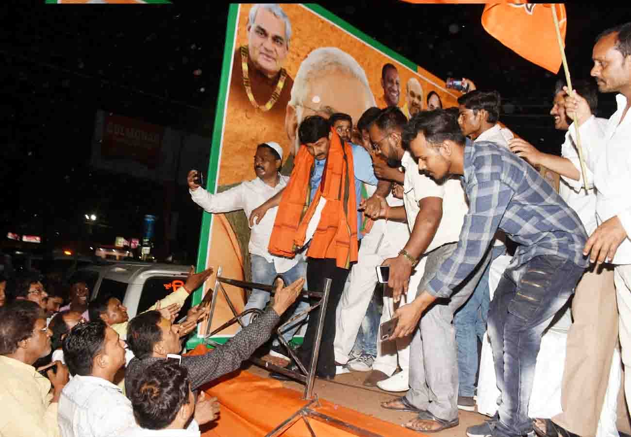 Manoj Tiwari rally in kanpur lok sabha election 2019