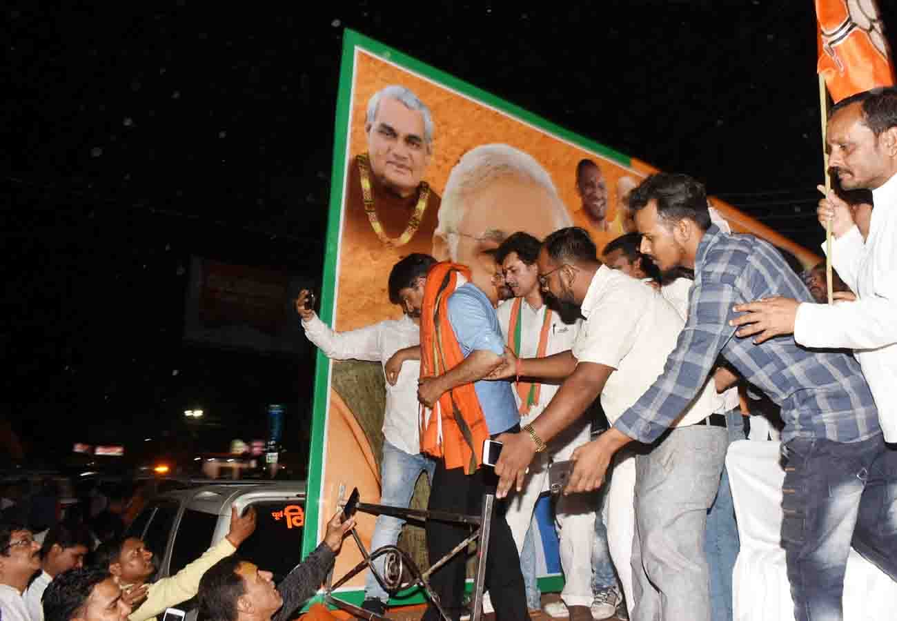 Manoj Tiwari rally in kanpur lok sabha election 2019