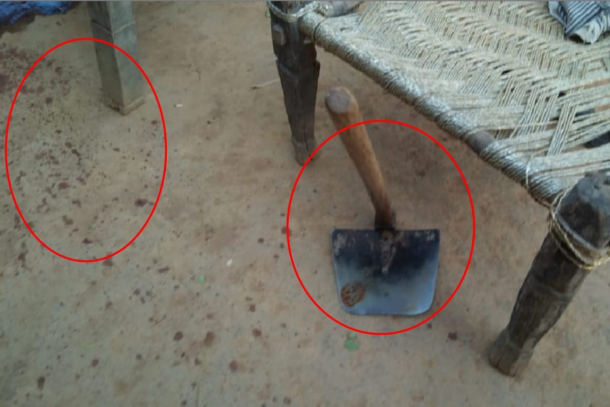 Drunk Father killed his son by hitting him with a shovel in mirzapur and run away family members do nothing