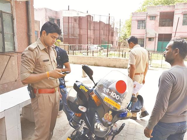 The doctor is charged with taking 10 thousand rupees in the name of operation