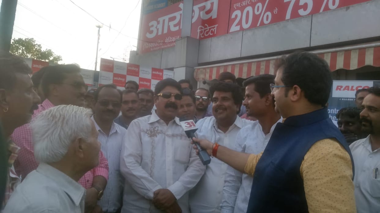 Lok Sabha Chunav 2019 Mahasangram:  Indore public and political leaders discuss issues