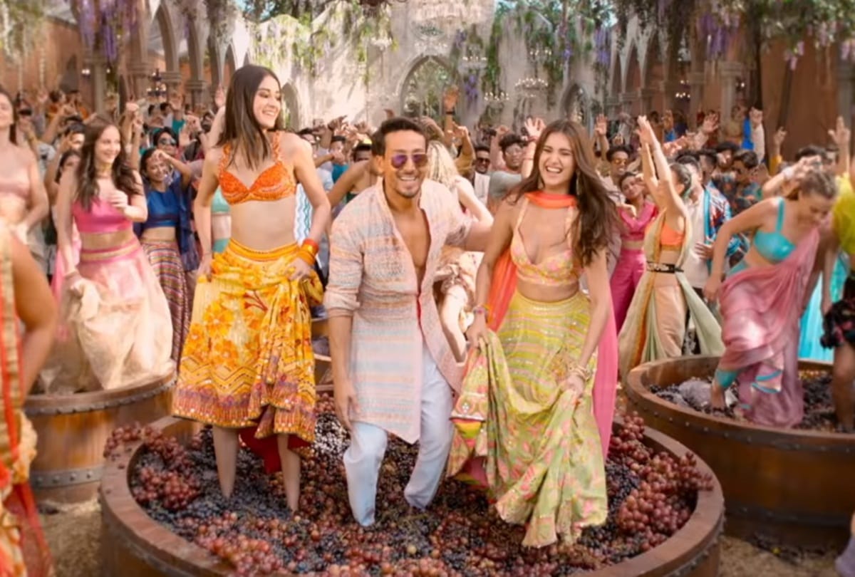 Song Review Mumbai Dilli Di Kudiyaan from student of the year 2