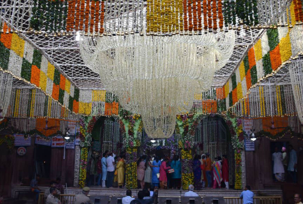 Shri Banke Bihari Temple Will Open on Weekend For Devotees in Mathura