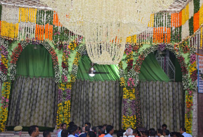 Phool Bangla Did Not Make In Banke Bihari Temple Vrindavan on Ekadashi Due To Coronavirus