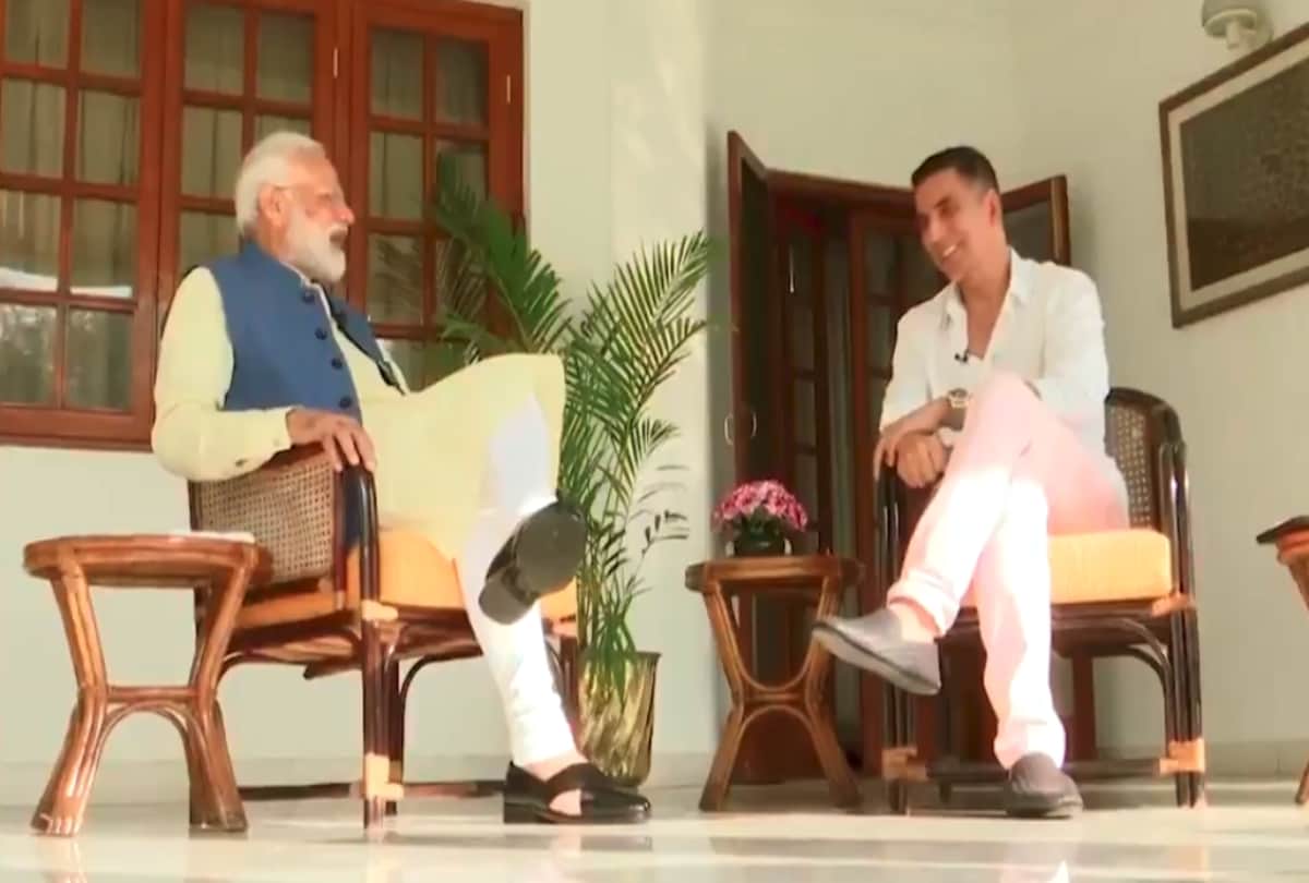 Bollywood star Akshay Kumar's video interaction with PM Modi to be aired tomorrow