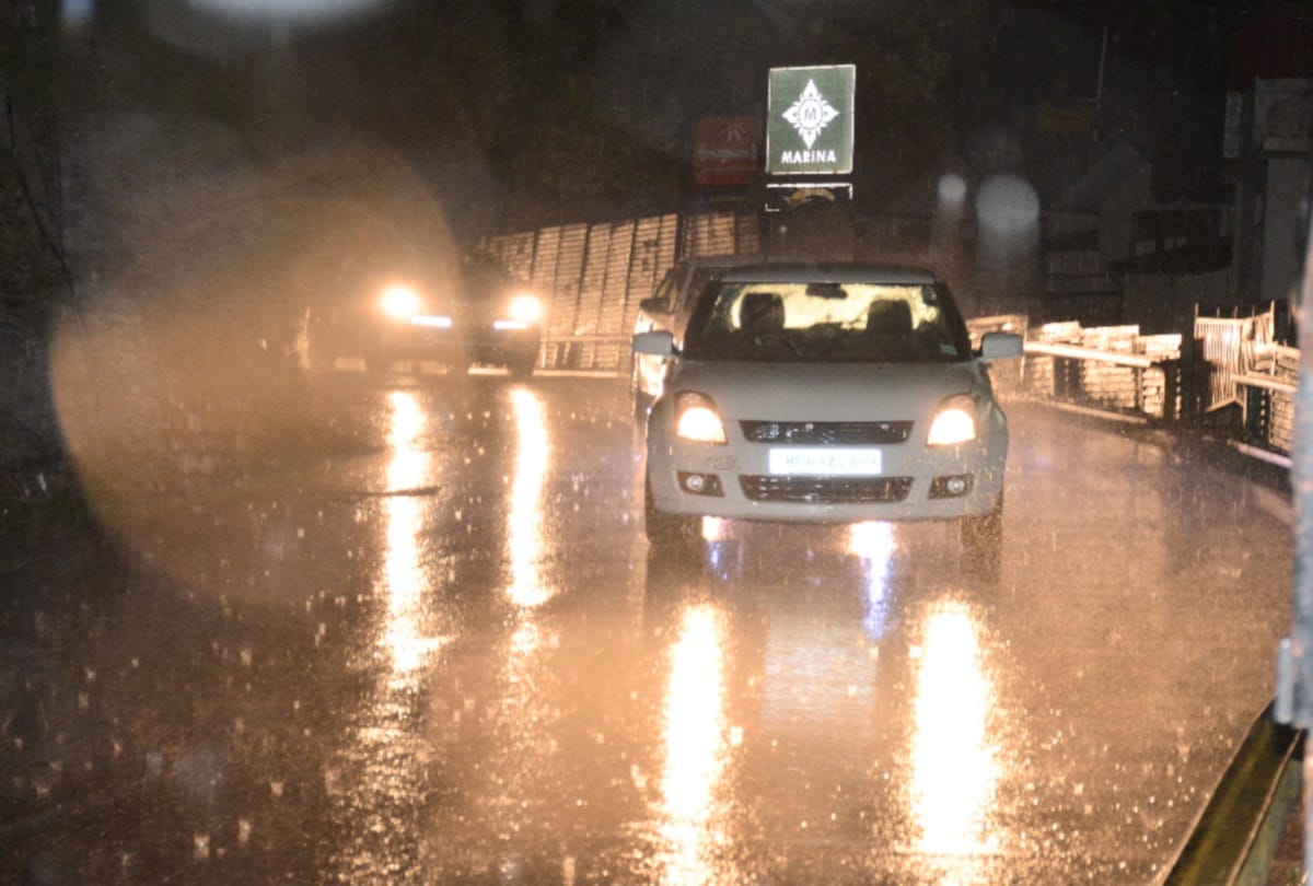 Meteorological Department has forecast cloudy skies with thunder showers on Tuesday evening