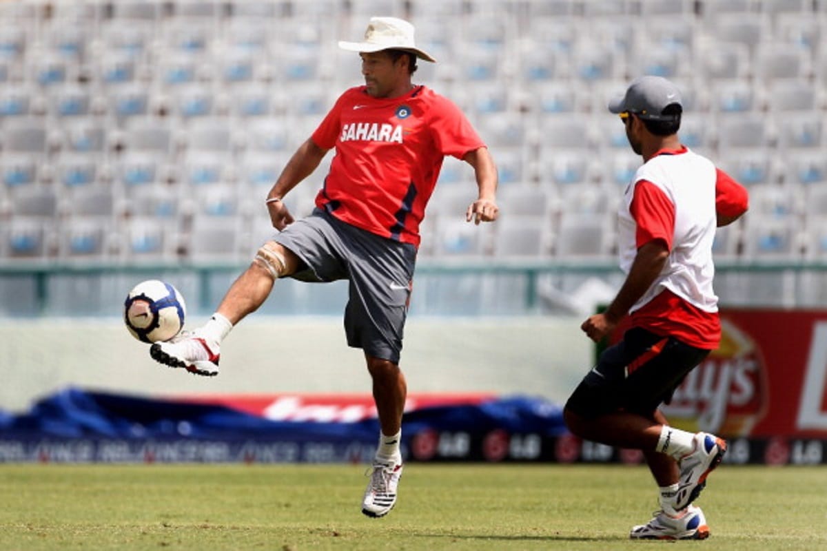 Sachin Tendulkar Birthday Special: after retirement he is earning like this