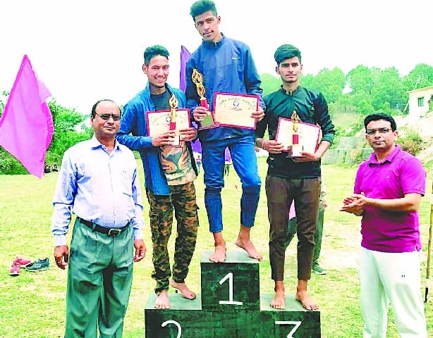 Sanjay and Uma win individual championships