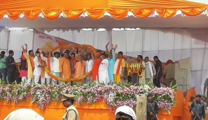 Lok sabha election 2019 yogi adityanath support Nirahua in azamgarh