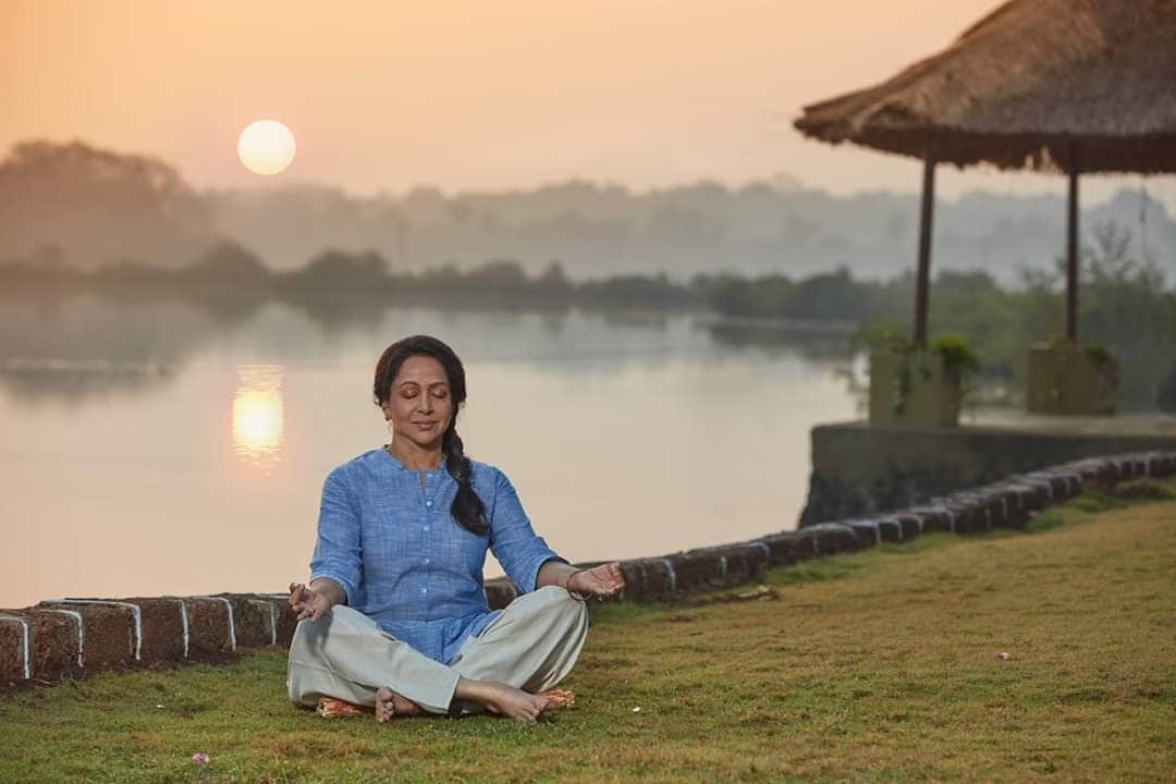 Lok Sabha Elections 2019 Hema Malini will not campaign for son and bjp leader Sunny Deol