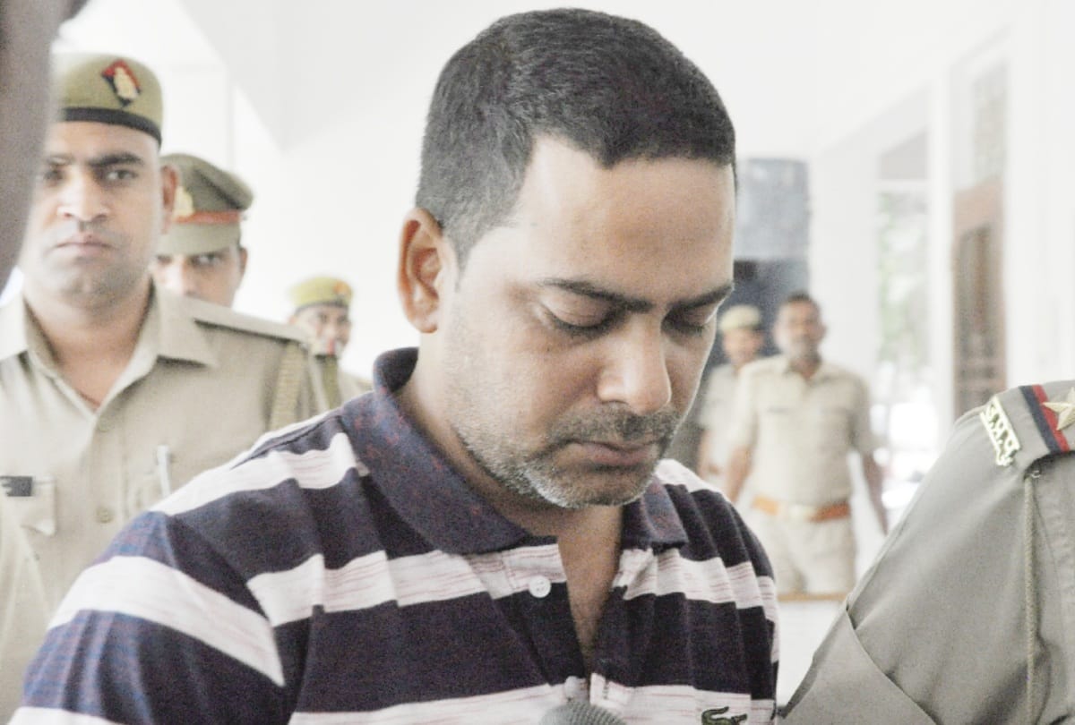 engineer killed wife and 3 kids arrested tells full story of his crime