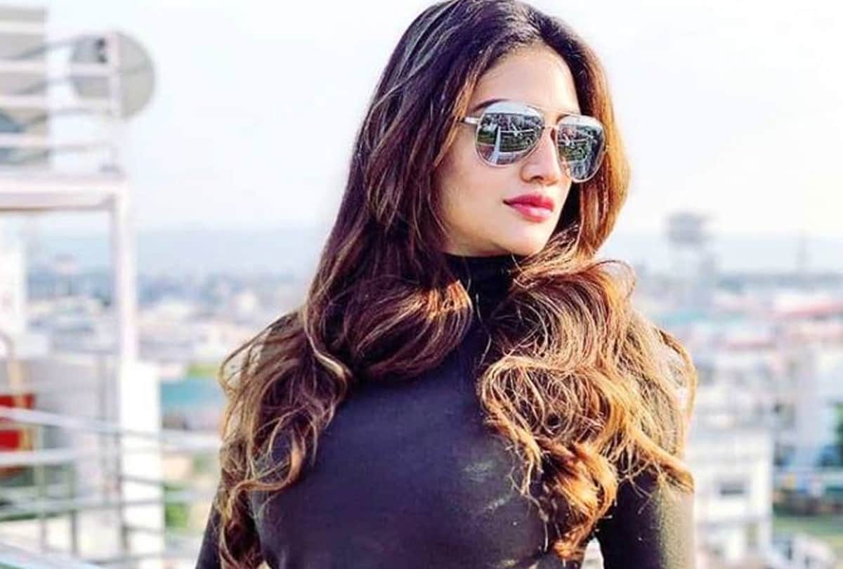 TMC MP Nusrat Jahan On Yash Dasgupta Joining BJP Says I Am A Loyal Soldier Of Trinamool