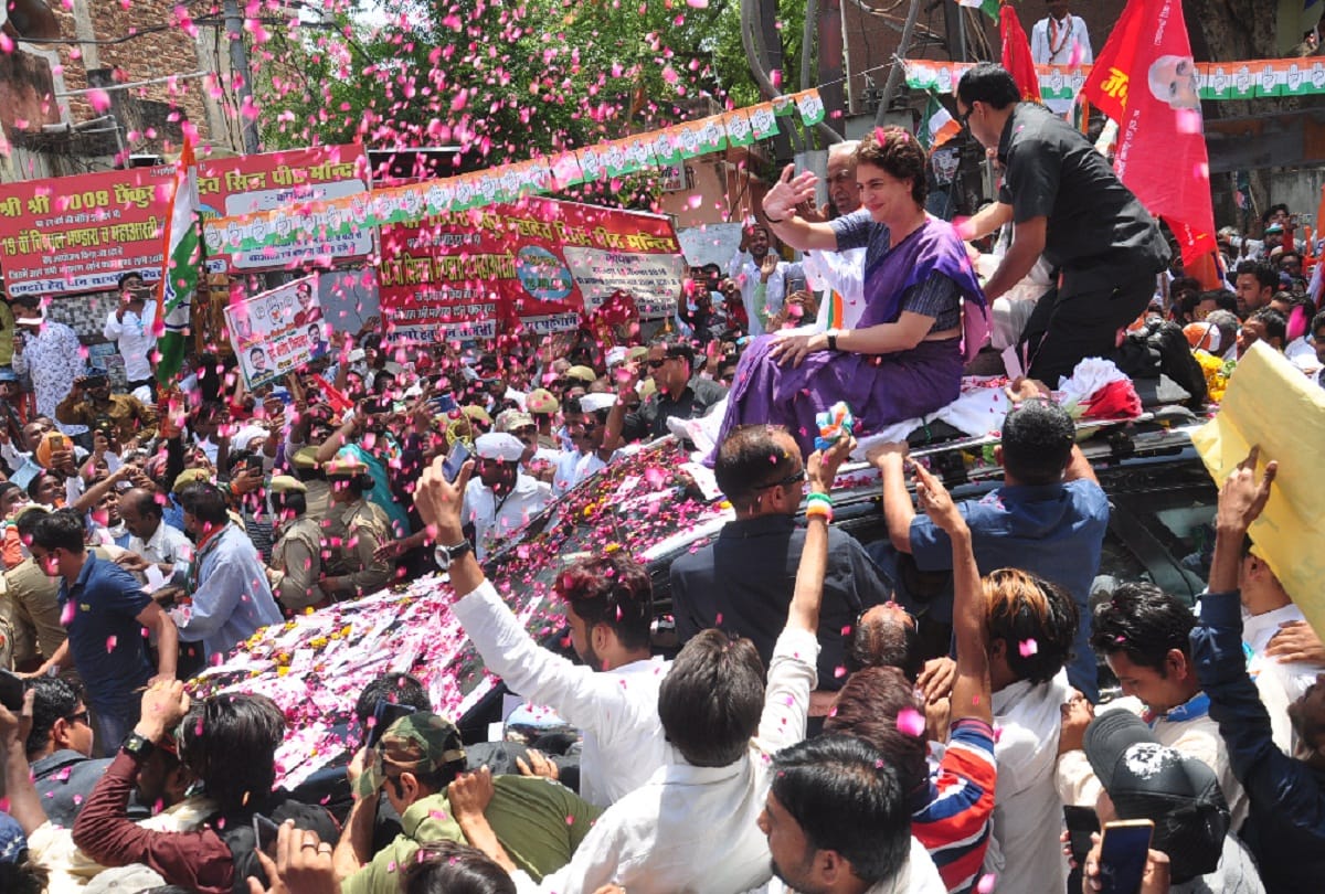 priyanka gandhi roadshow for lok sabha elections 2019