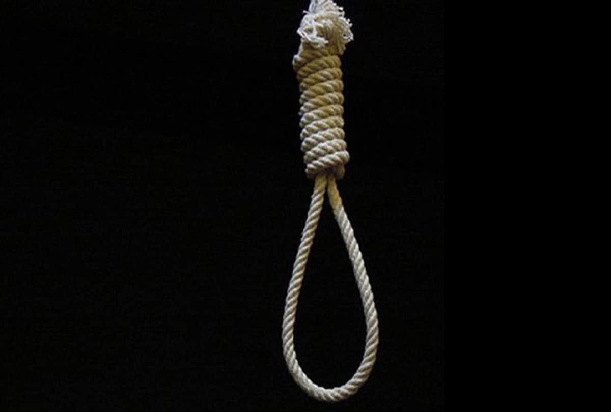 husband suicide after wife refuse  to go home in ballia utter pradesh