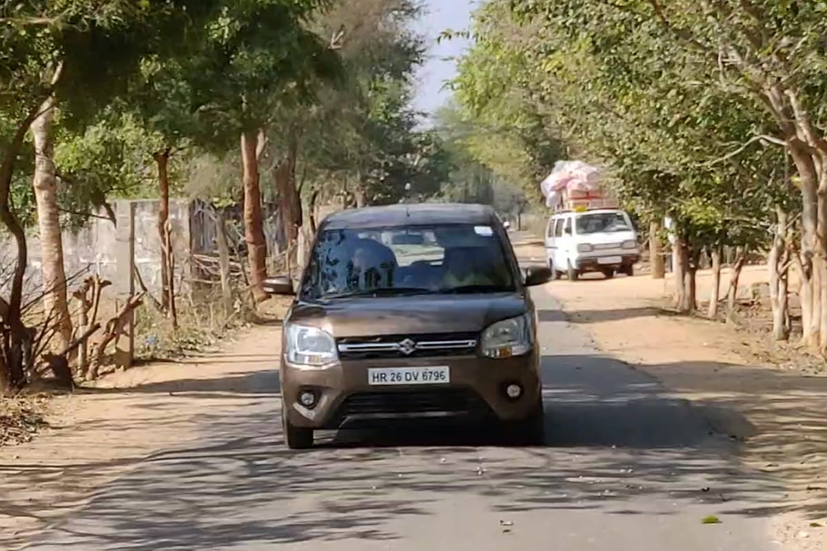 maruti wagon r cng colours Maruti Suzuki WagonR S-CNG variant gets 3 new colours maruti wagon r cng mileage