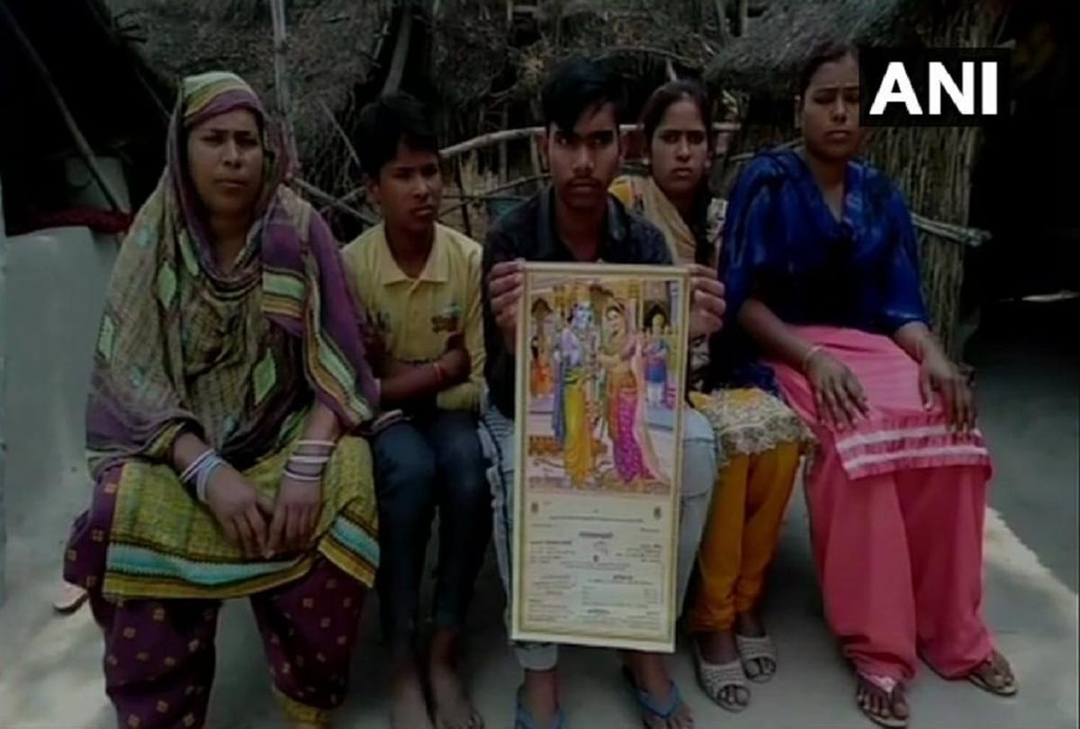 Muslim family printed image of lord Ram-Sita on wedding invitation cards in Shahjahanpur