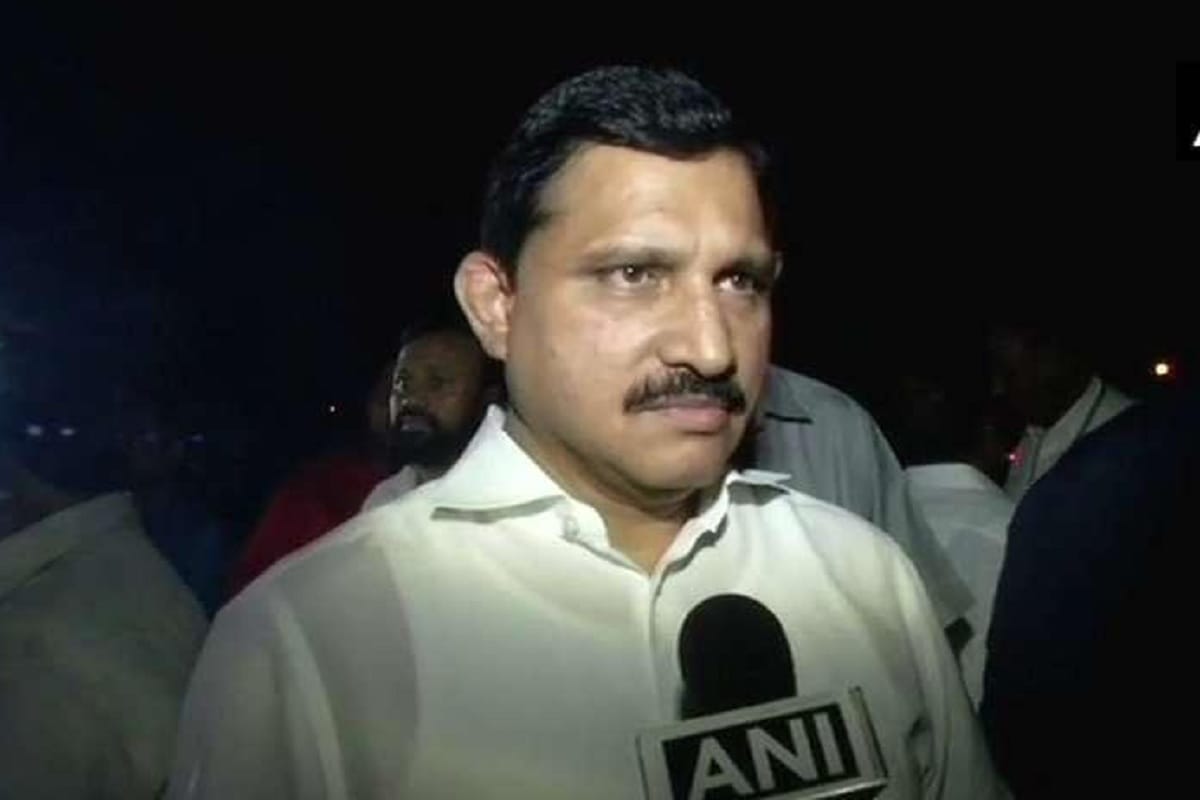 Former Union Minister and TDP MP YS Chaudhary has been called by CBI in a bank fraud case