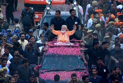काशी आएंगे PM Modi: शंख ध्वनि और ढोल नगाड़े के बीच गुलाब की पंखुड़ियों से होगा पीएम का स्वागत पीएम मोदी