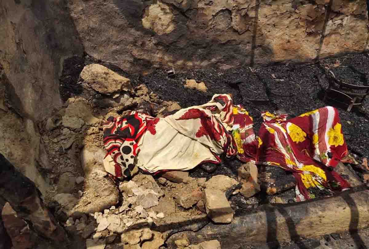 Pakistan Gas cylinder blast in the market eight people died