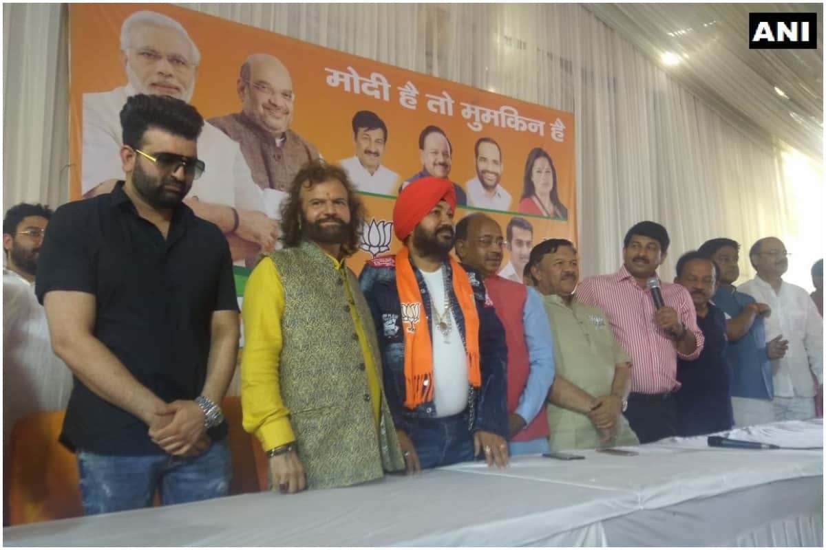 lok sabha election 2019 Hans Raj Hans stands victorious with over more than 8 lakh votes