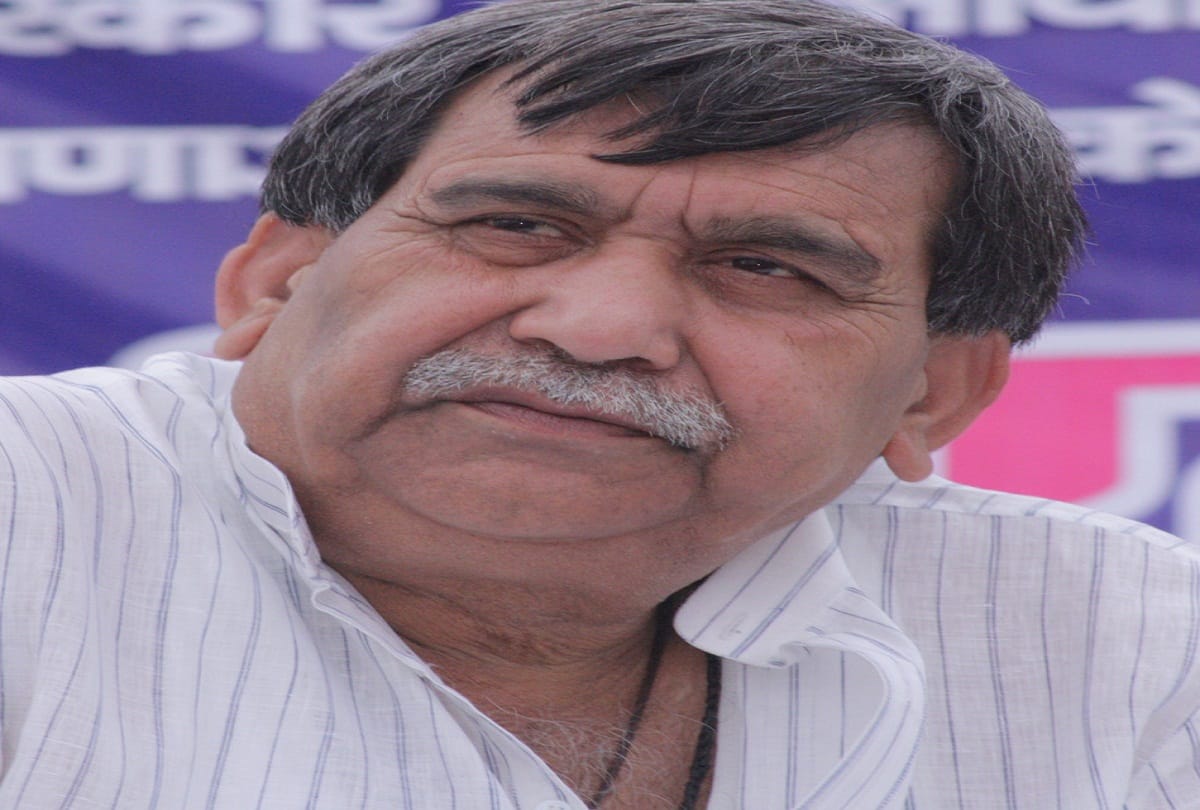 Former minister Ram Prasad Chaudhary admitted to hospital after health issue