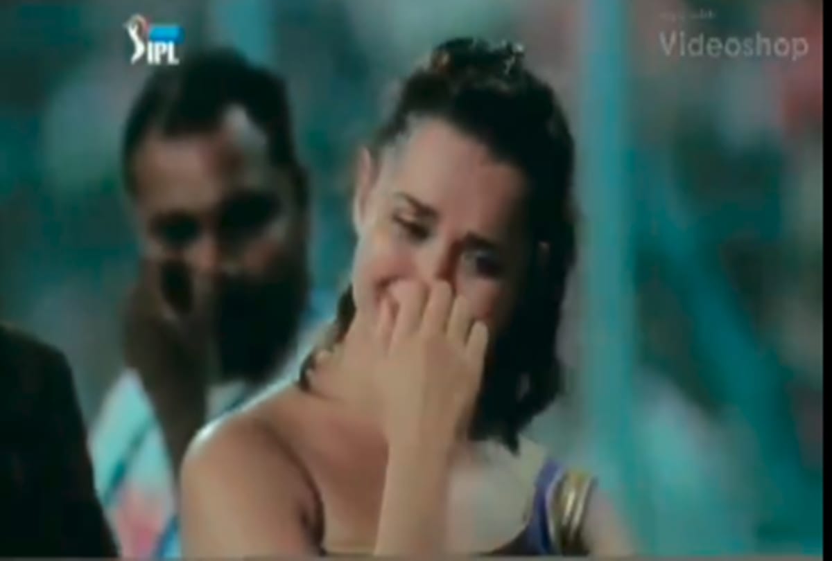 VIDEO: KKR Cheerleader cried after loosing contest against Rajasthan Royals