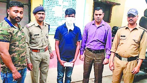 Cyber-smuggler arrested from Patna, sent to jail