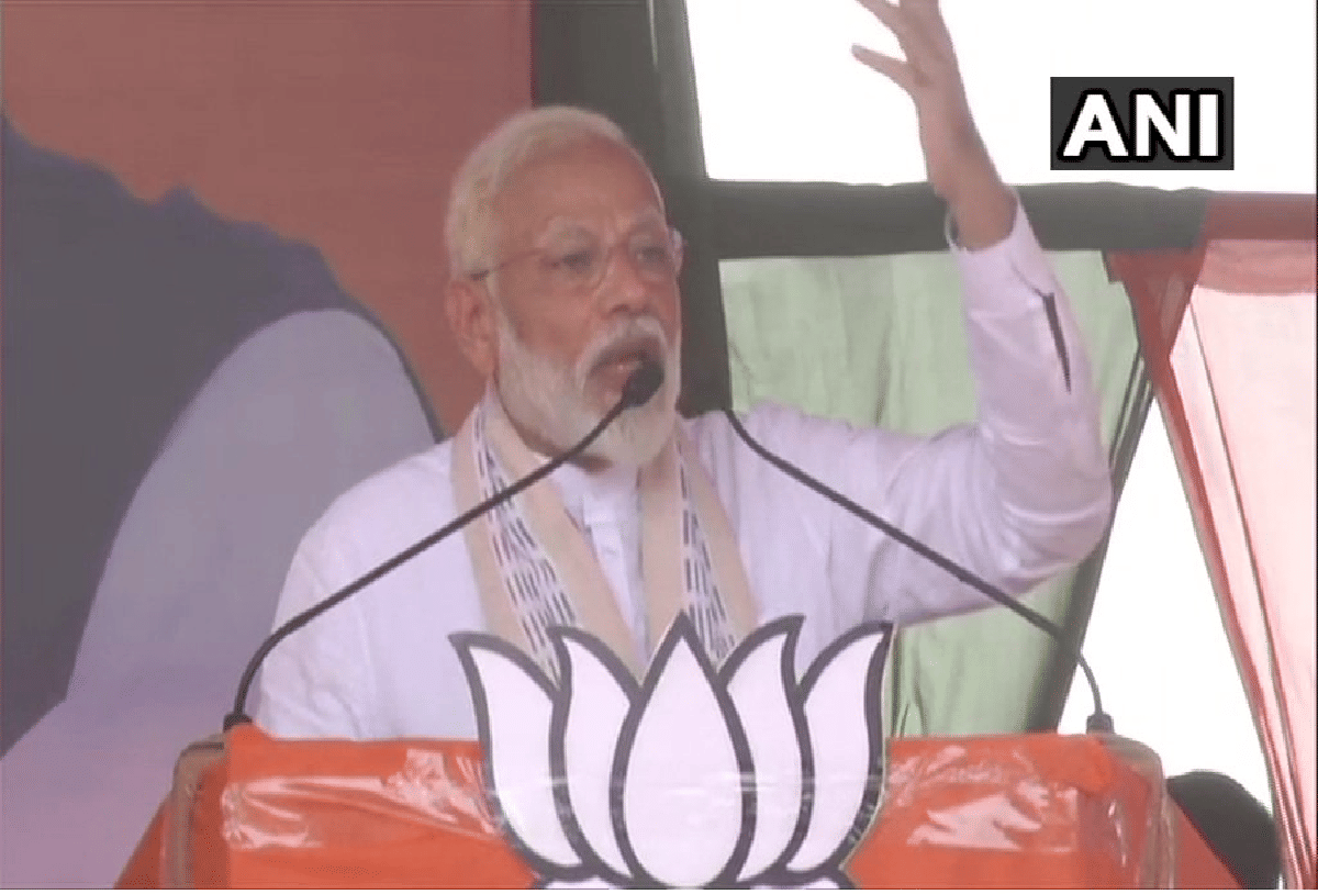 if mixed government is formed then every month you will see a new pm says modi