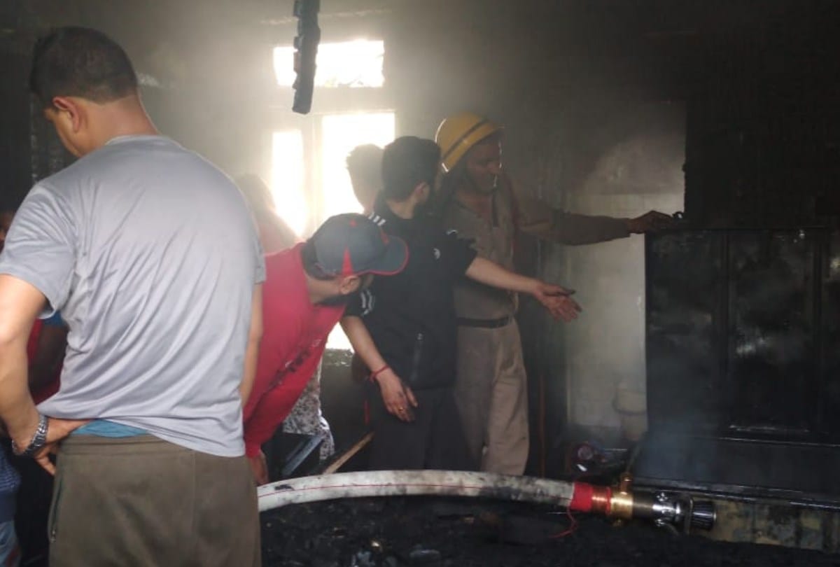 Fire breaks out at house of chairman of municipal council kullu