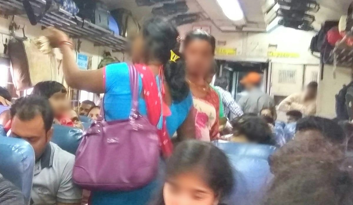 73 thousand Transgenders arrested for forced recovery from Indian railways passengers