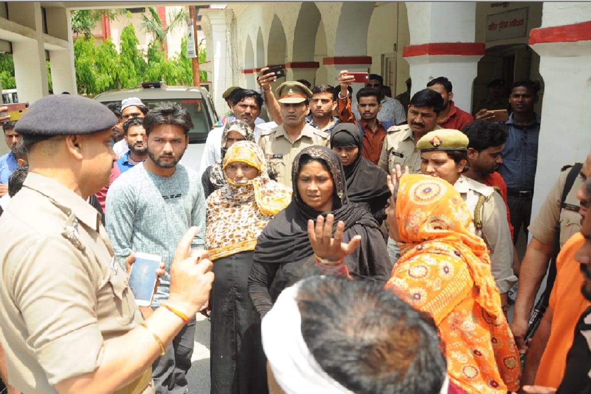 Muzaffarnagar woman murder case: arrested of five people after ruckus on SSP office
