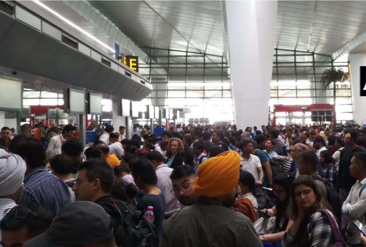 US Sent Back 150 Indian Citizens to India from America
