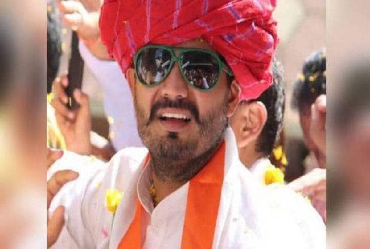 Lok Sabha Chunav 2019: Congress candidate from Bathinda Amarinder Singh Video Viral