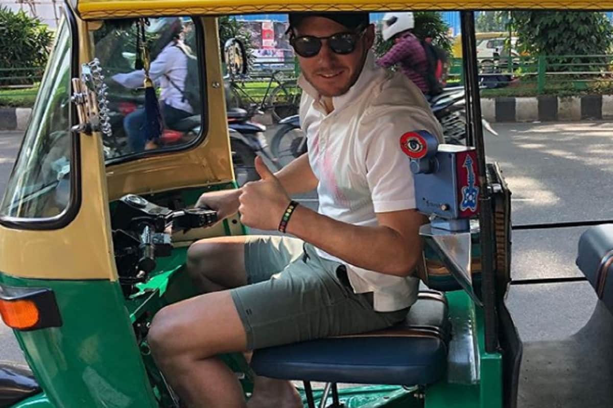 david miller driving auto rikshaw while play for KXIP in IPL 2019