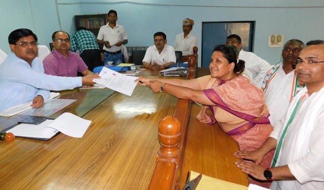 Fourth party filed with Congress on fifth day