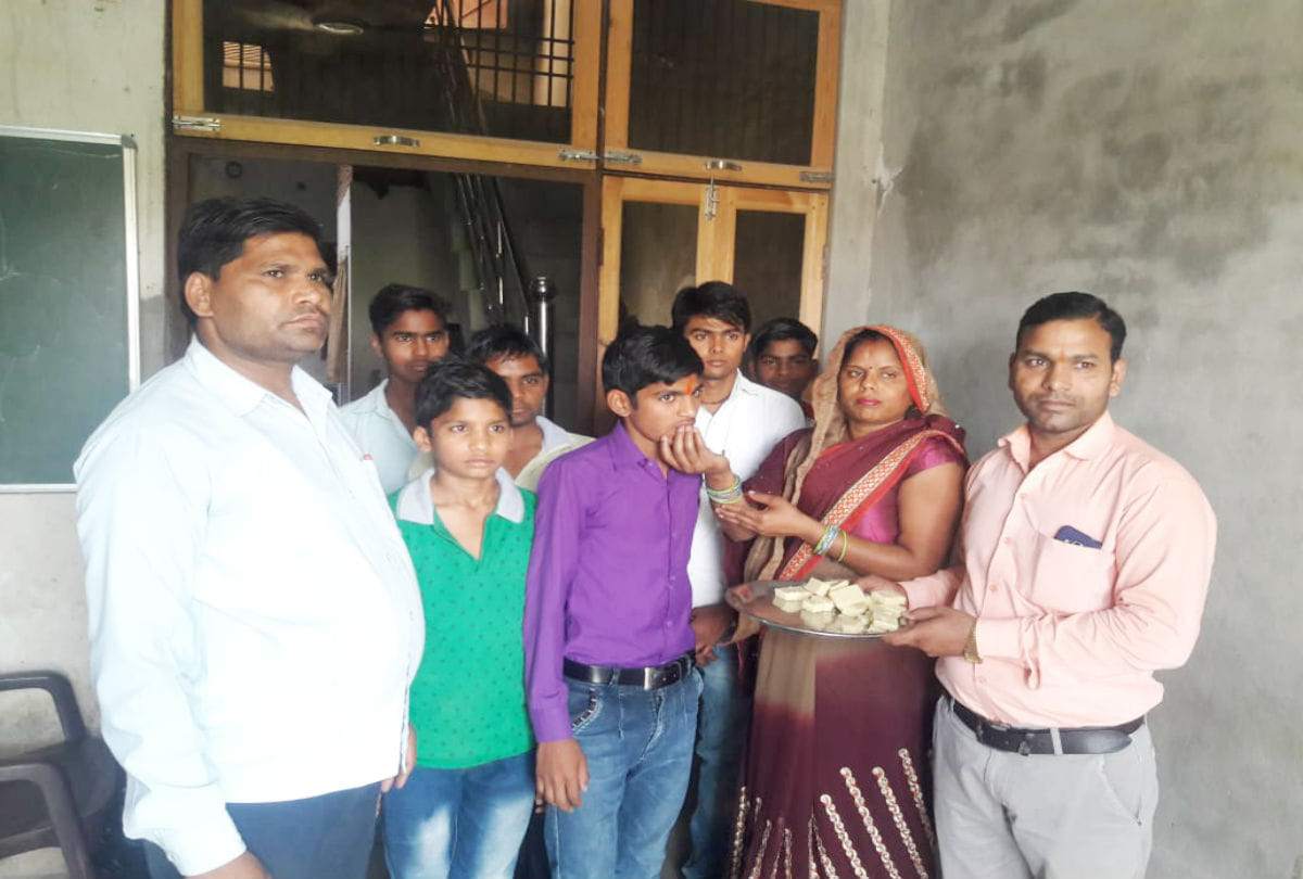 UP Board Result 2019 class 10th 12th topper of kasganj