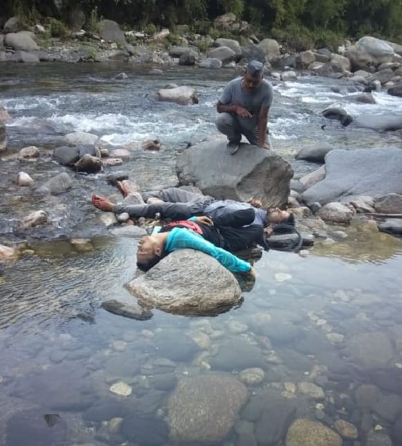 two men died catching fish