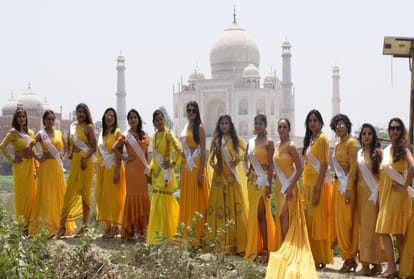 मेहताब बाग में प्रतिभागियों ने कराया फोटोशूट