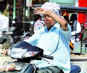 temprature  reach 42 degree in sitaper