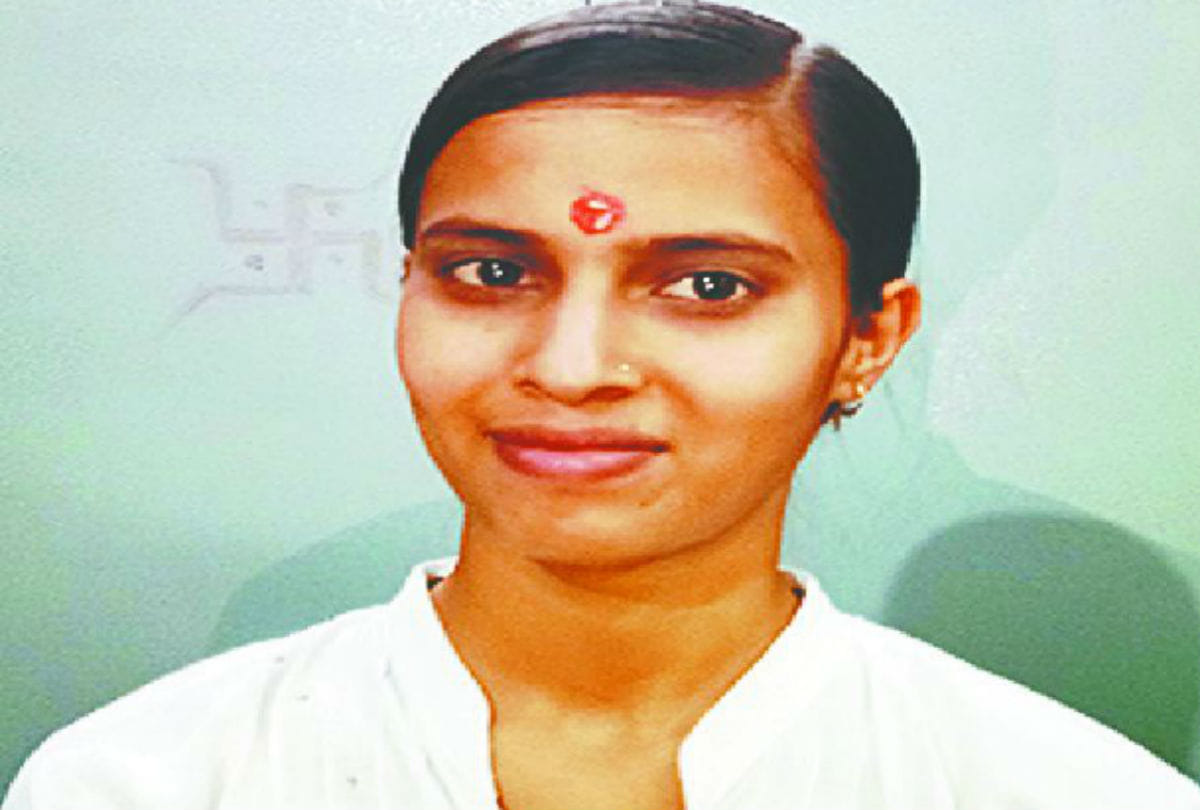 UP Board Result 2019 farmer's daughters topper in class 10th 12th