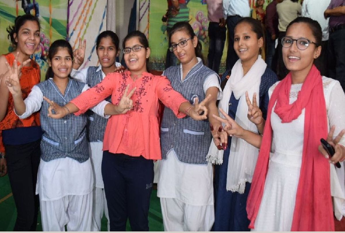 UP Board Result 2019 class 12th toppers of agra division