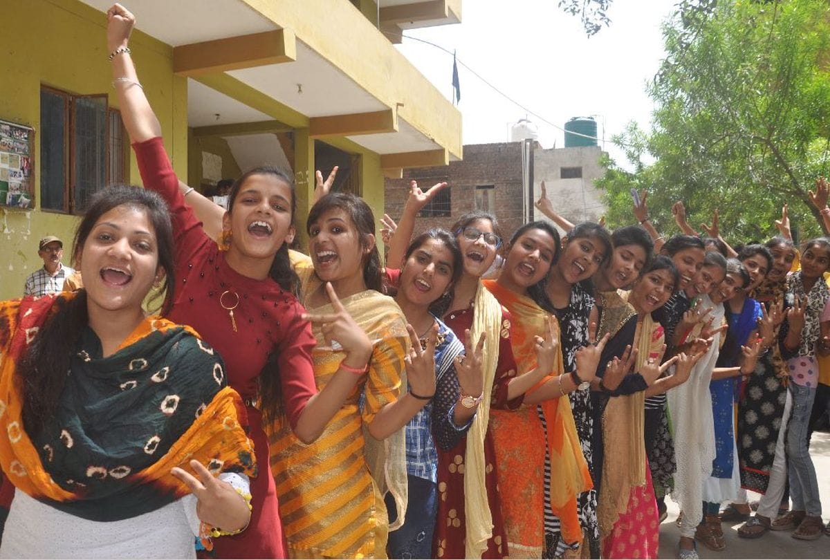 UP Board Result 2019 of class 10th 12th declare agra news