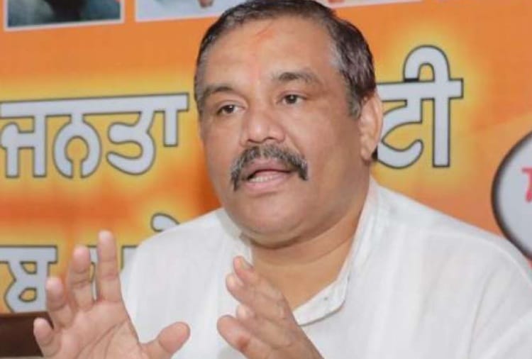 Lok Sabha Elections 2019, Aam Admi Party was in Contact with Vijay Sampla