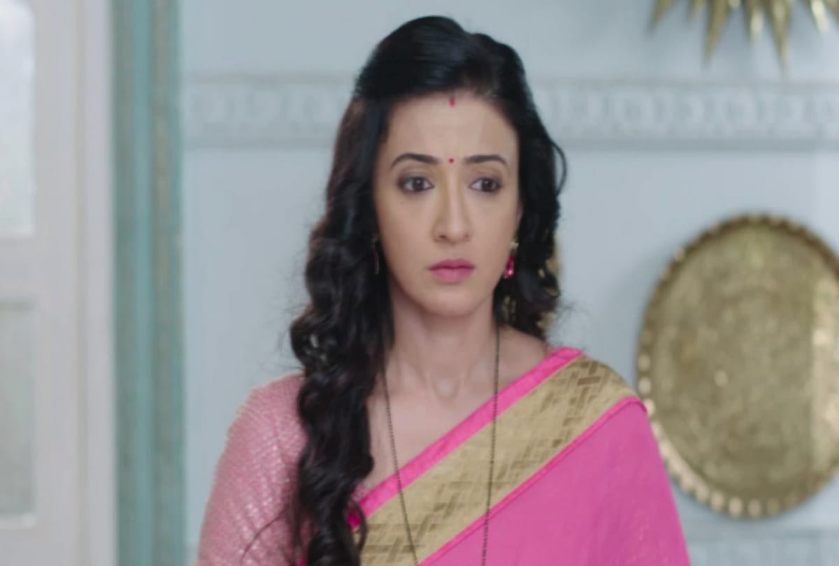 Aap Ke Aa Jane Se actress Suhasi Dhami celebrating her Birthday today