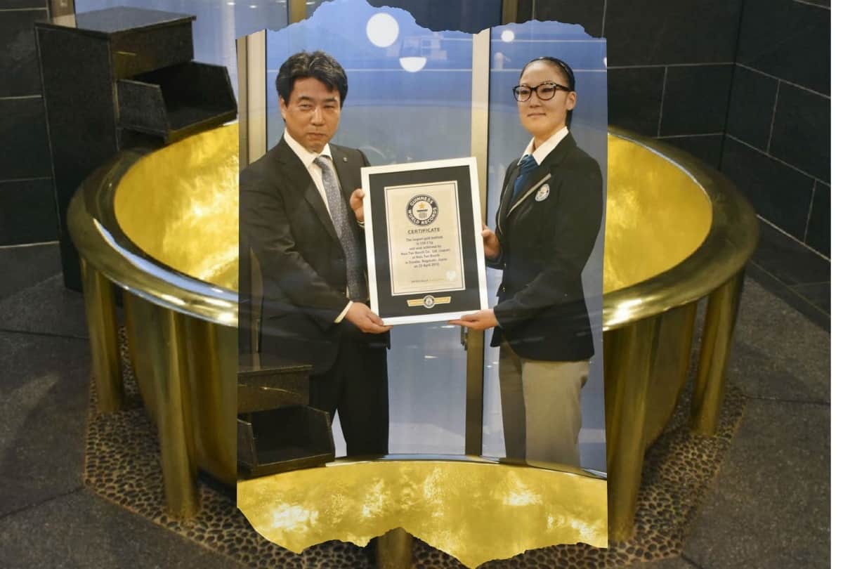 Japanese Restaurant made gold bathtub from 50 crores and pay 3k for one hour bath