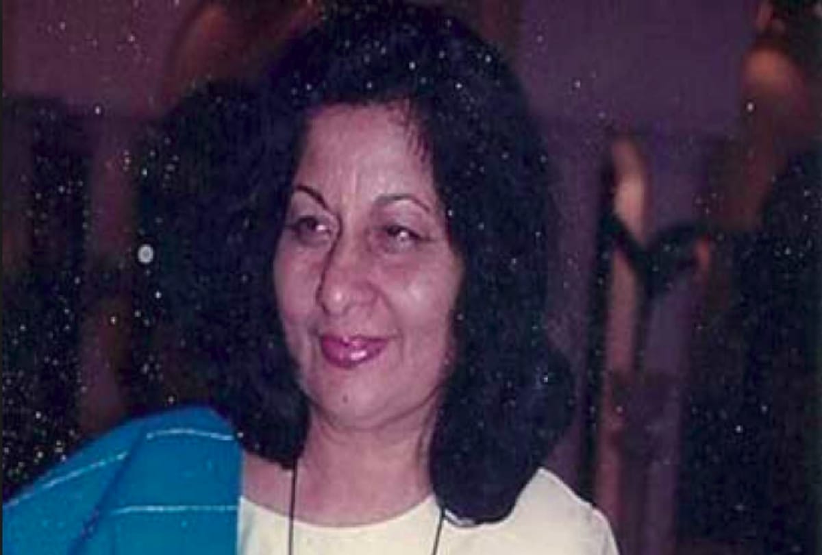 Bhanu Athaiya passed away know unknown facts about oscar winning costume designer